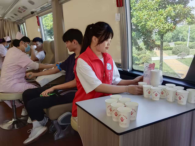 1694418872456453.jpg 6d6fe524085f02adbd1ecd46e99ef47.jpg